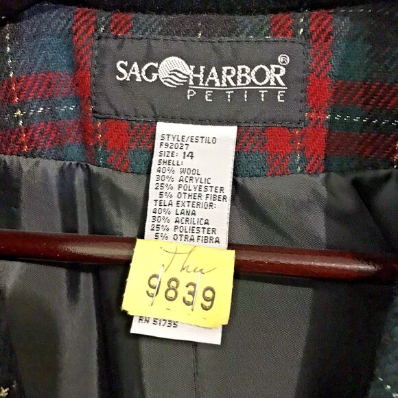 Vintage Sag Harbor Blazer Women's 14 Red Tartan Plaid Gold Thread 90s Wool Blend - Picture 7 of 12